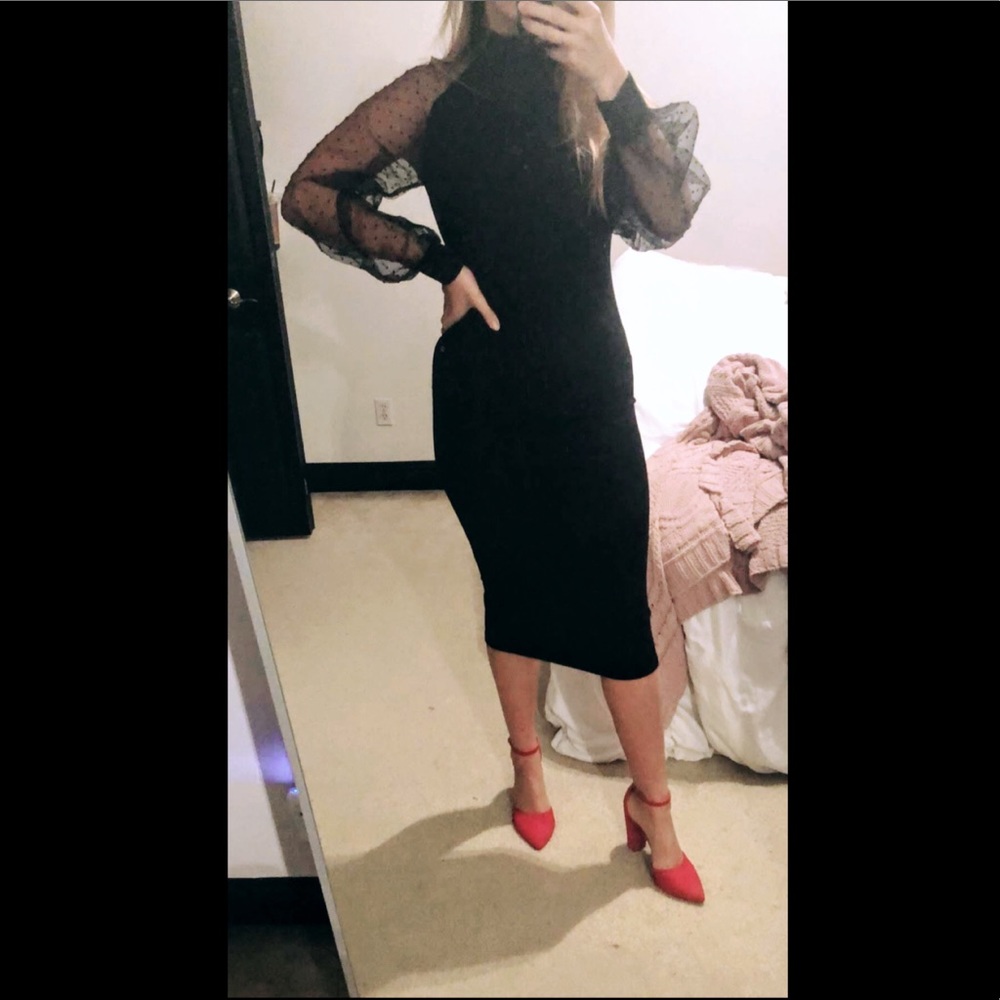 Black cocktail dress. - Picture 4 of 4